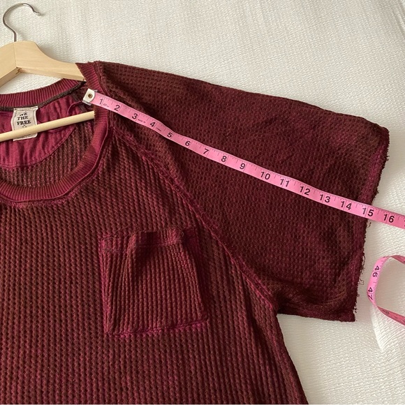 FP We the Free Oversized Maroon Thermal / Waffle Short Sleeve Raw Hem Top - Picture 6 of 9